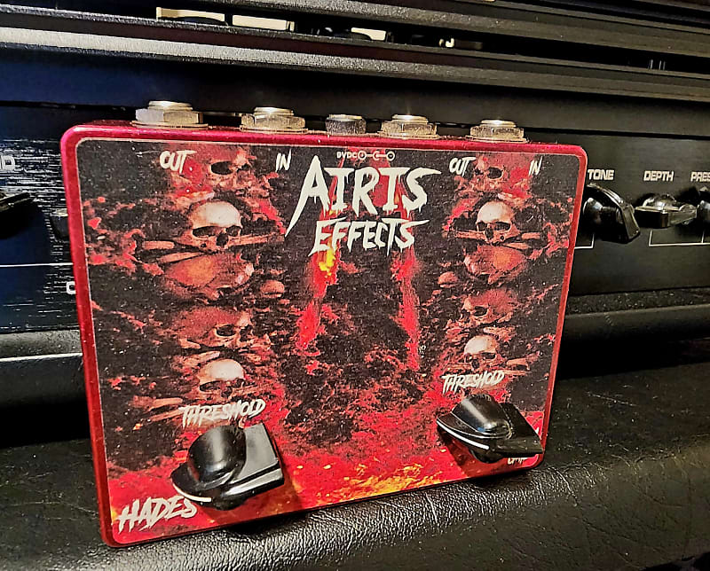 Airis Effects Hades Ultra Gate 2018 Red Reverb