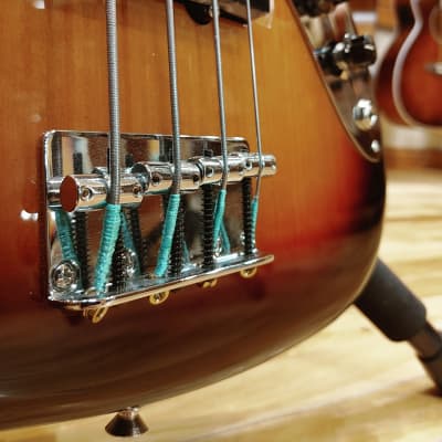 Fender Player Jazz Bass Fretless | Reverb Canada