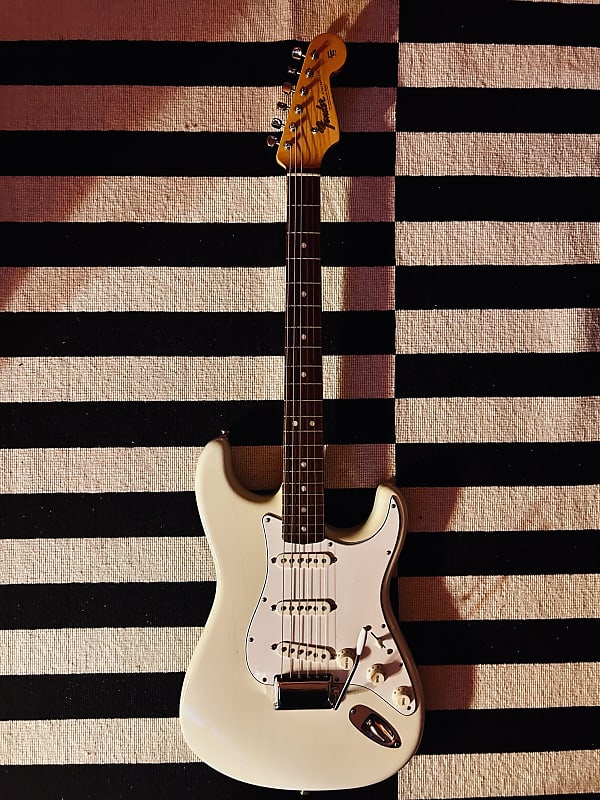 Fender American Vintage '65 Stratocaster Electric Guitar | Reverb