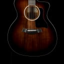 Taylor 224ce-K DLX #32109 w/ Factory Warranty and Case!