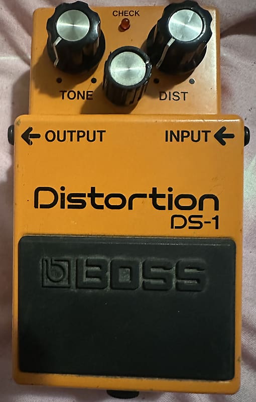 Boss DS-1 Distortion