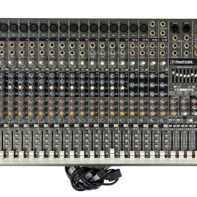 MACKIE ProFX22 v3 - Table de mixage 22 voies avec effets + USB