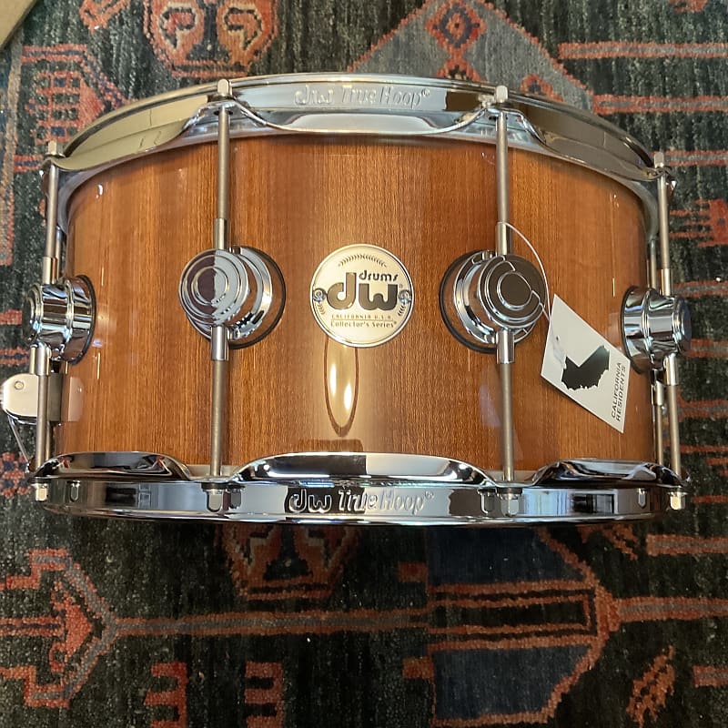 DW Collector's Series Natural Lacquer Over Cherry/Mahogany DW Collector's Series Natural Lacquer Over Cherry/Mahogany