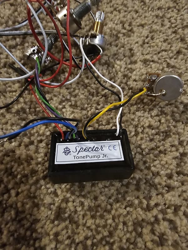 Tone Pump Spector プリアンプ Spector Tone Pump Active Tone Circuit Pre Amp