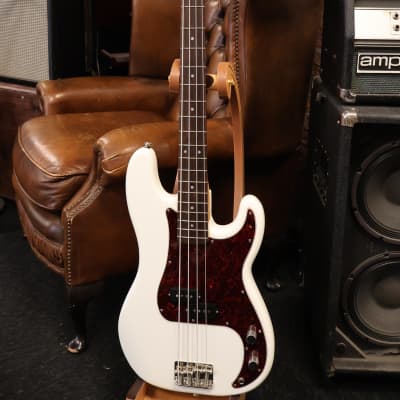 Squier Classic Vibe '60s Precision Bass Olympic White (USED) for sale
