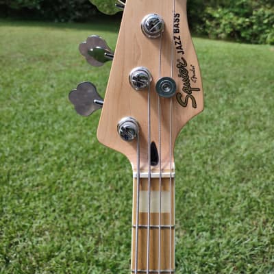 Squier Vintage Modified '77 Jazz Bass | Reverb