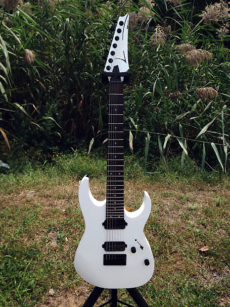 Ibanez hot sale rg7421 white