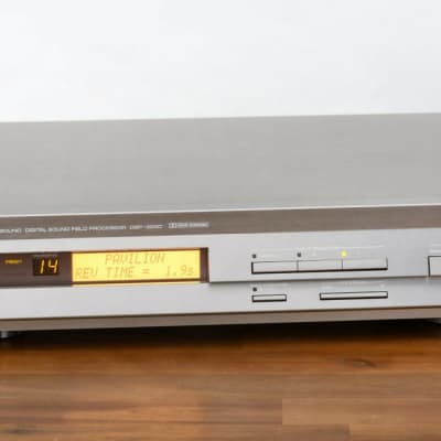 Yamaha DSP-3000 Natural Sound Digital Sound Field Processor Yamaha DSP-3000 Natural Sound Digital Sound Field Processor