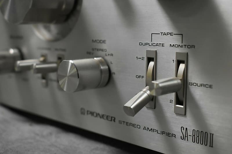 Pioneer SA-8800 II Stereo Integrated Amplifier in Very Good Pioneer SA-8800 II Stereo Integrated Amplifier in Very Good