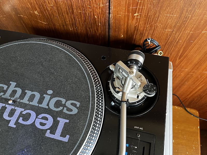 Technics SL-1200MK5G Black color Analog DJ Turntable w/ road