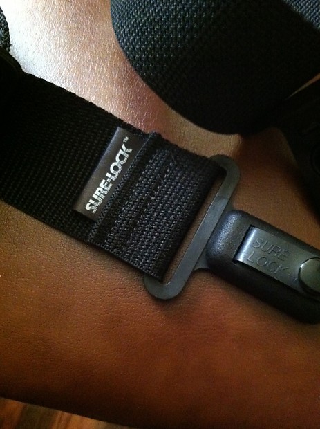 Sure lock guitar strap outlet