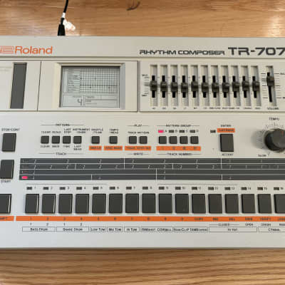 Roland TR-707 Rhythm Composer 1985 - White