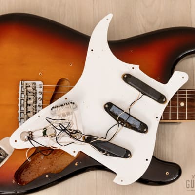 1997 Fender Stratocaster ‘62 Vintage Reissue ST62-53 Sunburst, Japan CIJ image 16