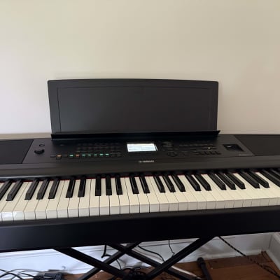 Yamaha DGX-670 88-Key Portable Grand Piano 2021 - Present - Black