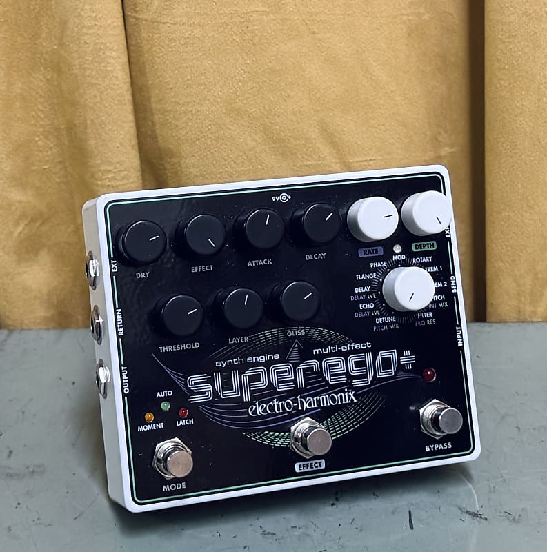 Electro-Harmonix Super Ego +