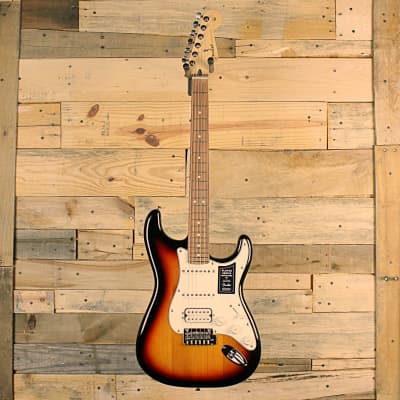 Fender Player Stratocaster HSS (2022, 3-Tone Sunburst) image 5