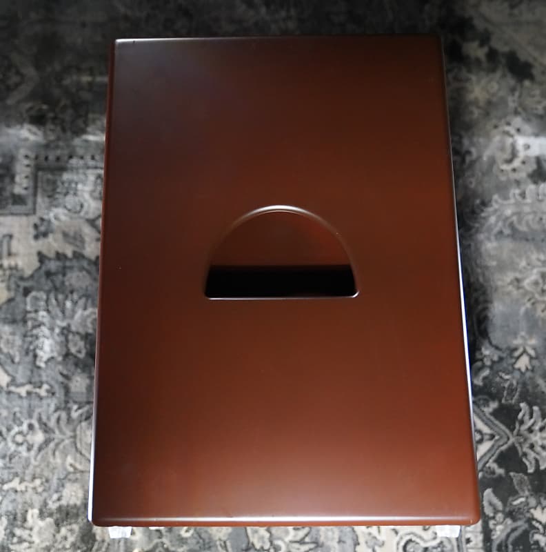 Meinl Jumbo Bass Subwoofer Cajon with Internal Snares Walnut