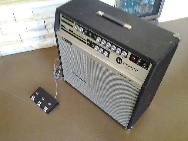 Mosrite amp outlet