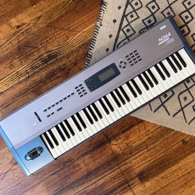 KORG N364 Music Workstation 61-Key Keyboard Synthesizer