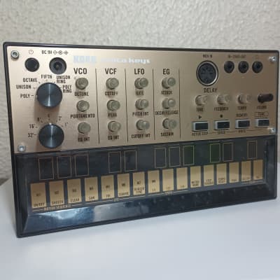 Korg Volca Keys Analog Loop Synthesizer 2013 - Present - Gold/Black