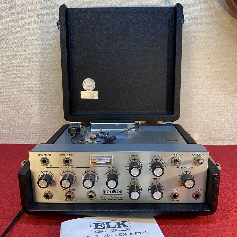 Gorgeous Elk EM-4 Professional ECHO machine with a copy of the Japanese manual image 1