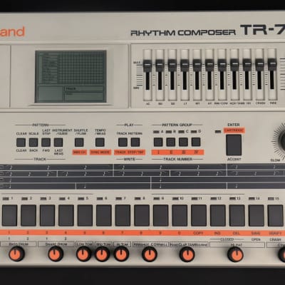 Roland TR-707 w/ rev2 HKA + Cymbals, Pitch Mod, Decay Mod, VCA Inputs!