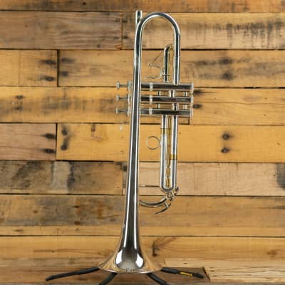 Jupiter XO 1600IS Professional Bb 3-valve Trumpet - Silver-plated image 2