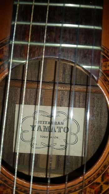 Classical Guitar Yamato no. 10 with Kohno top Reverb