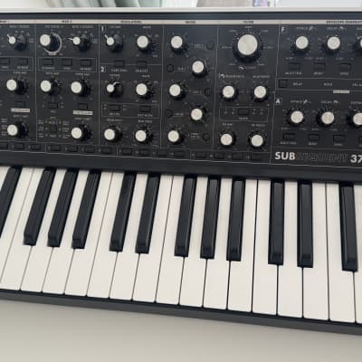 Moog Subsequent 37 2024