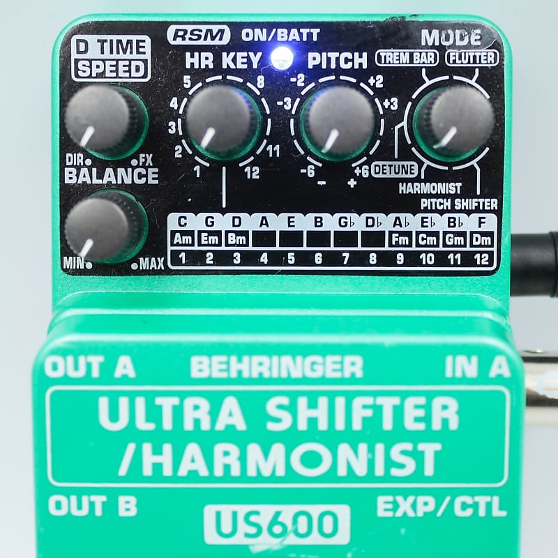 Behringer US600 Ultra Shifter Harmonist Guitar Effect Pedal S1102229532