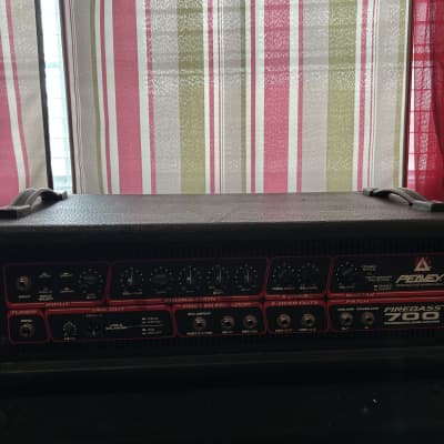 Peavey Firebass 700 ベースアンプ Peavey Firebass 700 Watt Bass Head Amplifier Made in USA