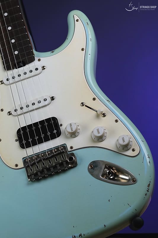 Iconic Guitars Solana Studio Series - Sonic Blue over Black | Reverb