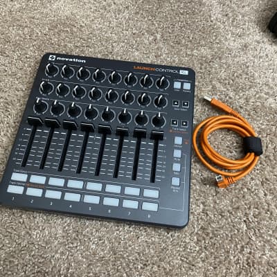 Novation Launch Control XL MIDI DAW Controller 2014 - 2022 - Black
