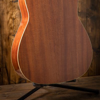 Mint Yamaha FG820-12 image 4