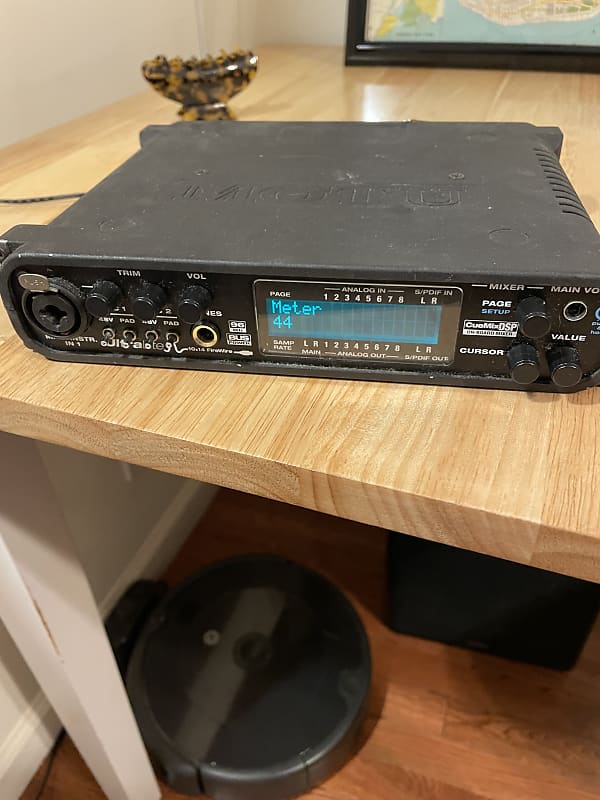 Mark of the Unicorn (MOTU) UltraLite 10x14 FireWire