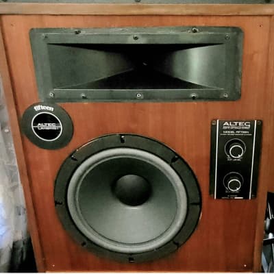 Altec Model 15 90% restored. Baby 19's. 1973 - Oiled walnut | Reverb