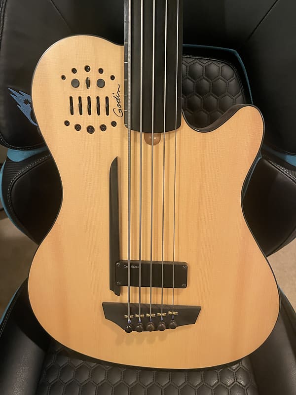 Godin A5 Ultra Semi-Acoustic Fretless 5-String Bass Natural