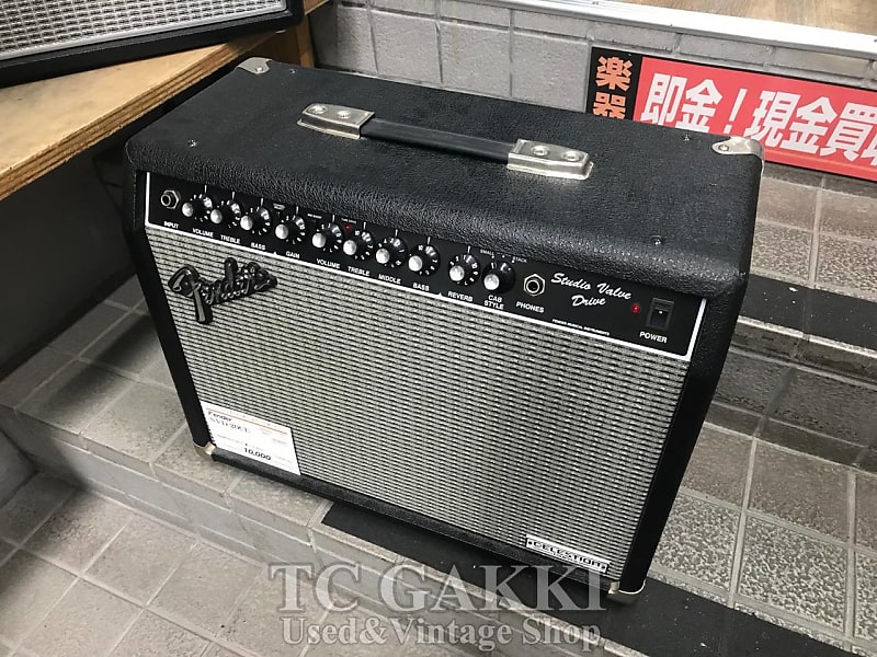 HOT100%新品■1182■ Fender SVD-20CE Studio Valve Drive フェンダー ギターアンプ コンボ