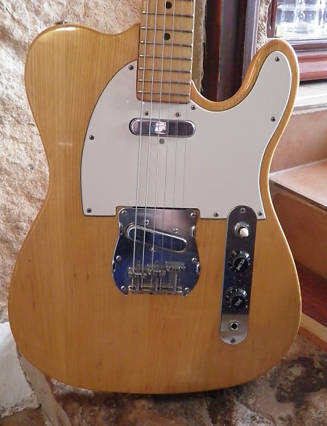 Maya telecaster store