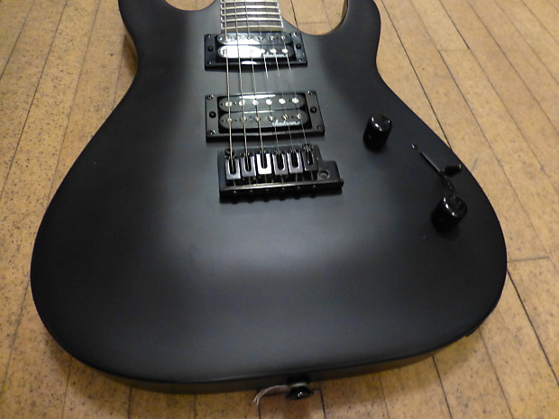 Jackson JS32 Dinky Electric Guitar Matte Black