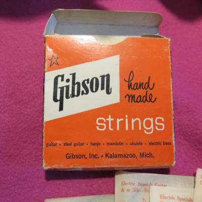 RARE vintage 1960's Gibson string box + string price list for Les Paul archtop L5 super 400 SG image 3