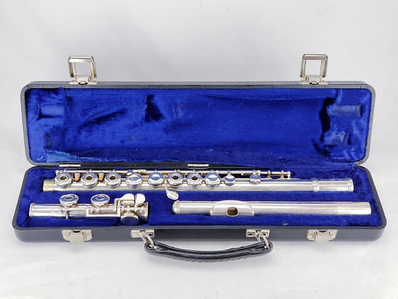 Armstrong 303 Open Hole Concert Flute Reverb
