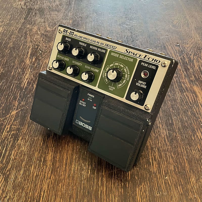 Boss RE-20 Space Echo