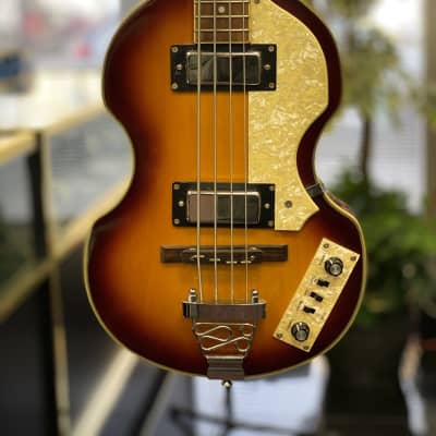 Jay Turser Violin Bass  Vintage Sunburst image 2