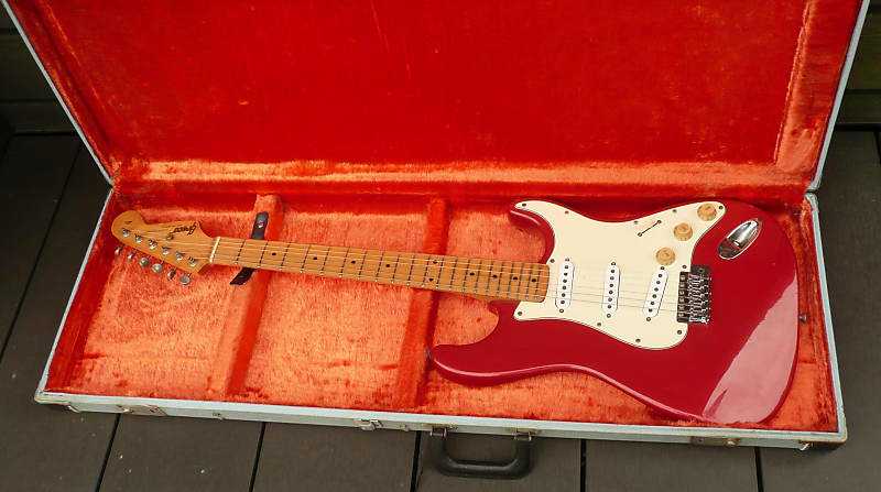 Greco SE500 Super Sound Strat 1978 Metallic Red+Hard Case