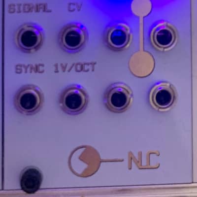 Nonlinearcircuits Nonlinear Circuits Feague 2020 White VCF/LFO/LP/HP Filter Quad Oscillator NLC Eurorack Module image 4