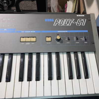 Korg Poly-61 Analogue Programmable Polyphonic Synthesizer
