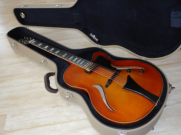 Hofner jazzica 2025