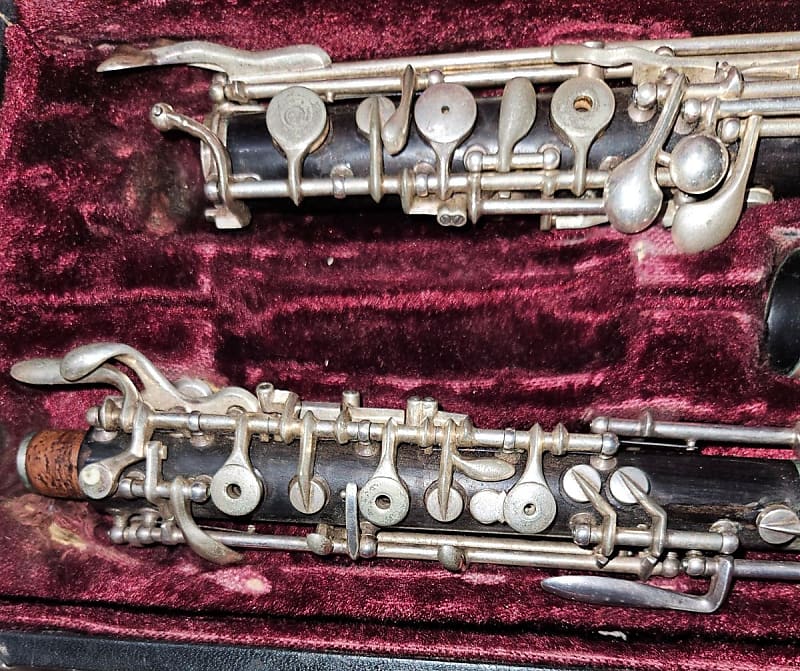 Platz Elkhart Oboe. USA. Vintage, needs fixing up image 1