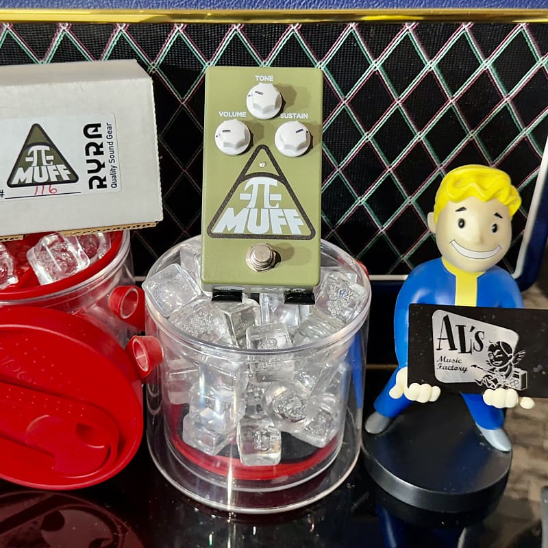 Ryra The Tri-Pi Muff Fuzz/Distortion Effect Pedal ( Made in USA